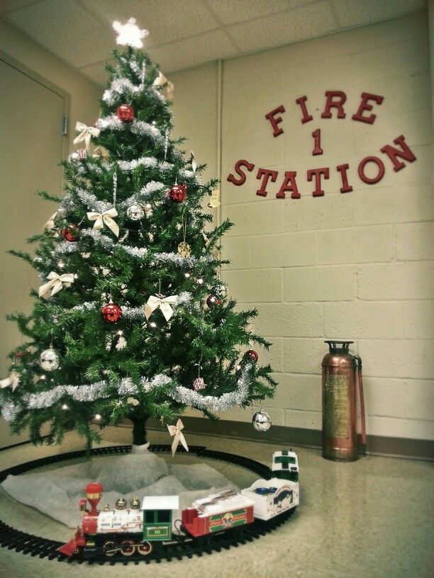 A little Christmas cheer in the fire department. | Holiday decor