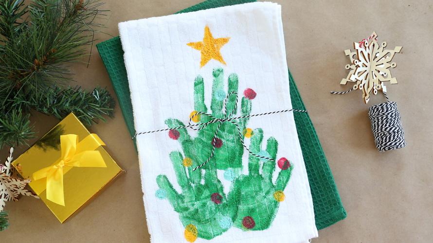 Handprint Tree Christmas Towels