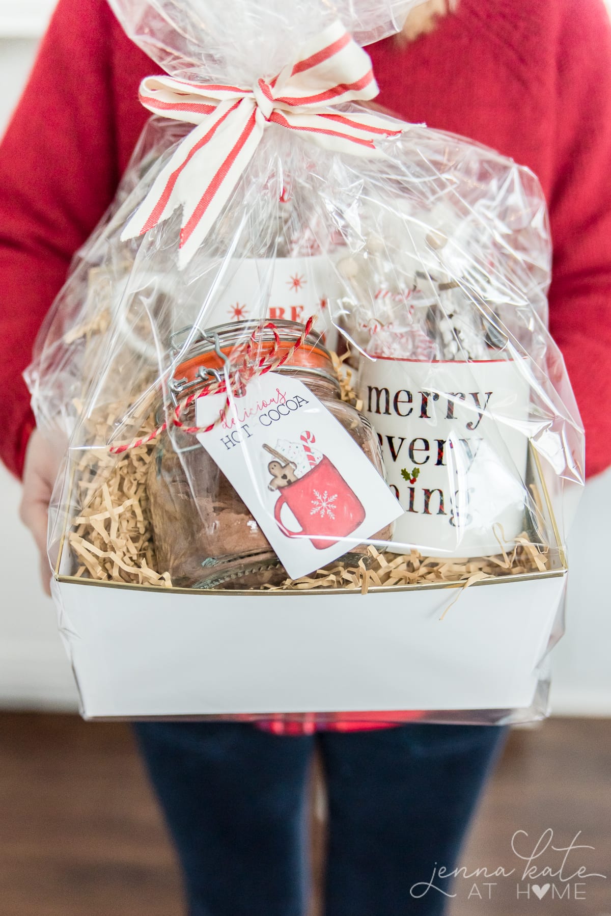 Homemade Hot Chocolate Mix Gift Basket